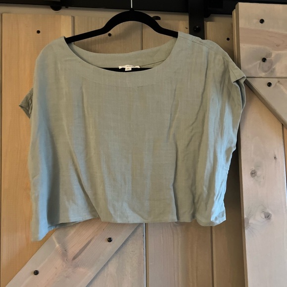 NWOT Blu Pepper Crop Blouse - Picture 3 of 10
